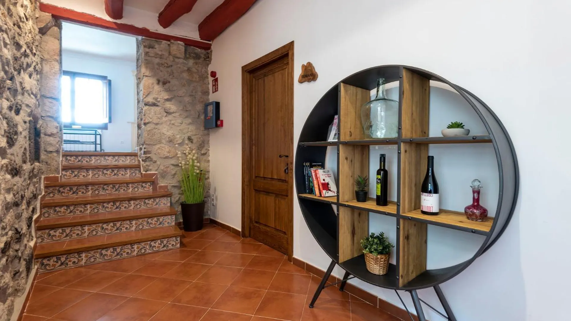 Hostal Can Xicu Capmany 3*,