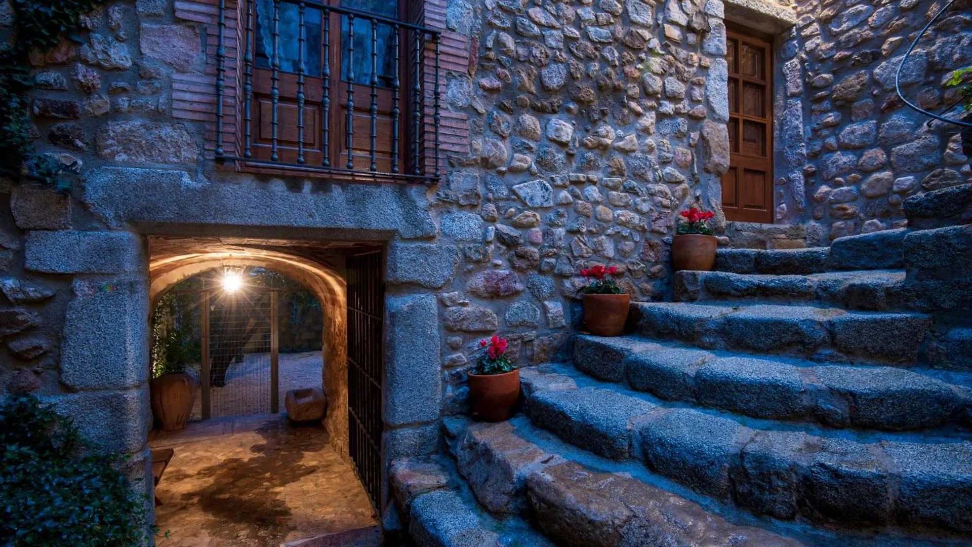 *** Hotel Hostal Can Xicu Capmany Spain