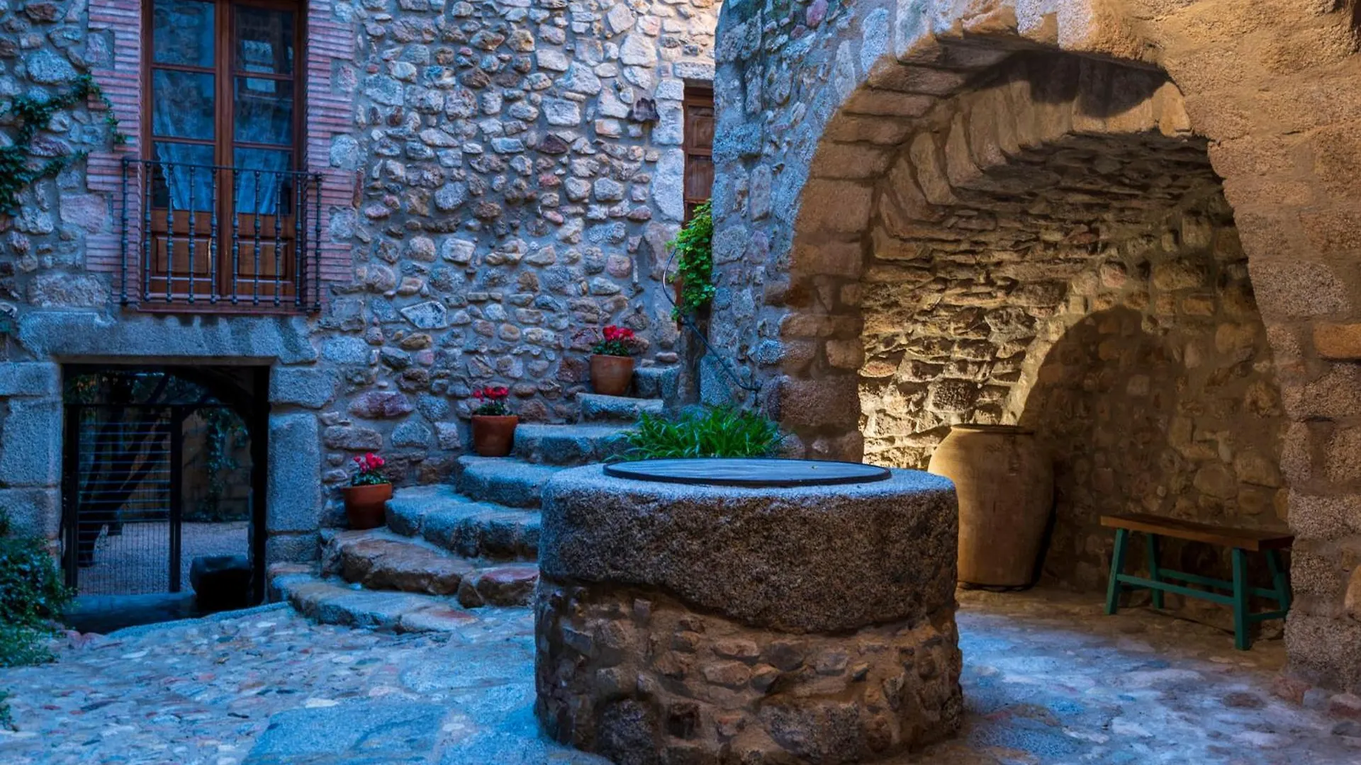 Hostal Can Xicu Capmany Spain