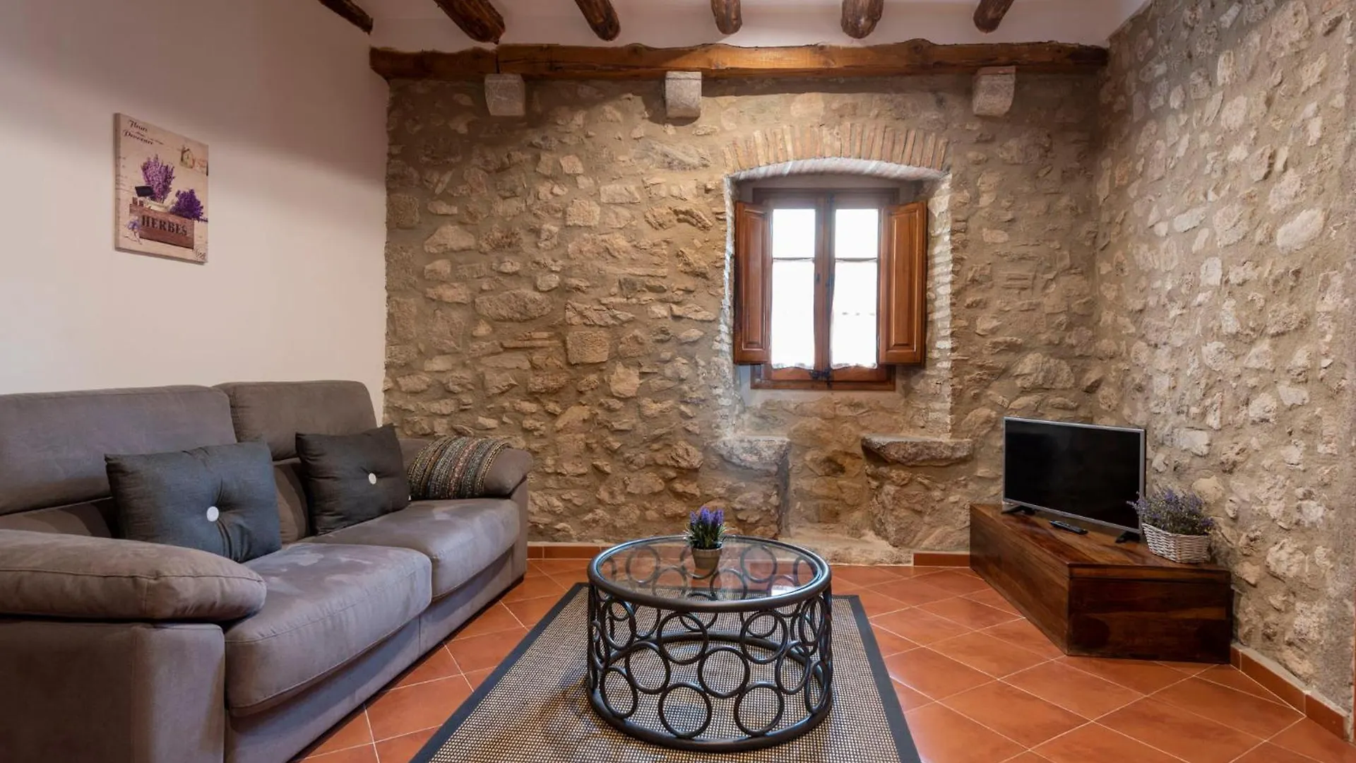 Hostal Can Xicu Capmany 3*,