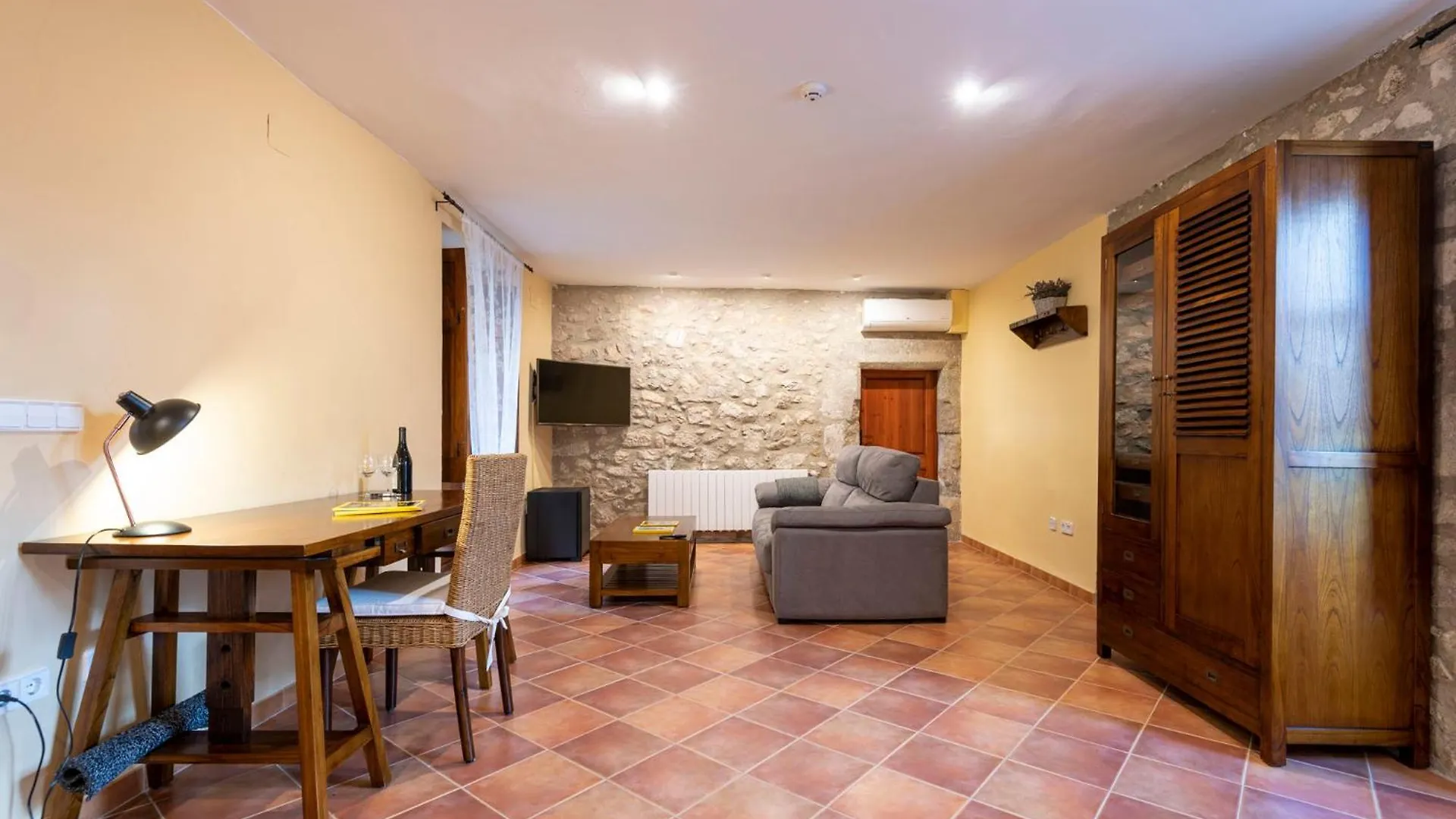 Hostal Can Xicu Capmany Spain